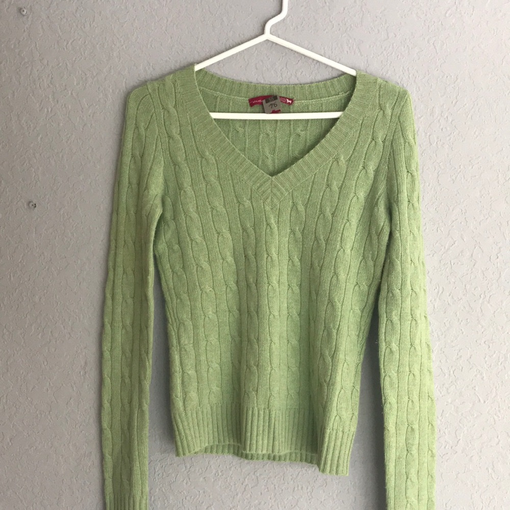Cashmere sweater